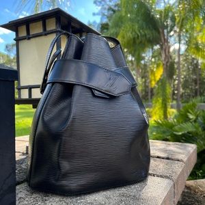 Louis Vuitton Black Epi Leather Sac Depaule PM Bag
